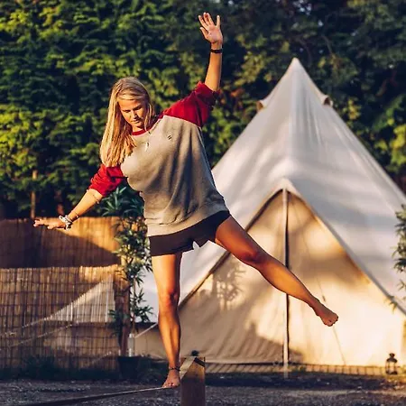 Luksusowy namiot Tipi Dorm 1 *